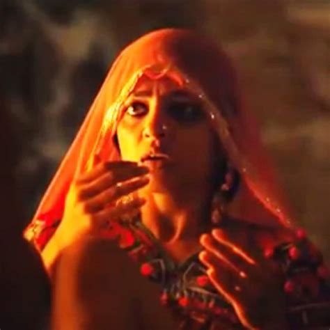 nude radhika apte|Radhika Apte Nude Scene in Parched